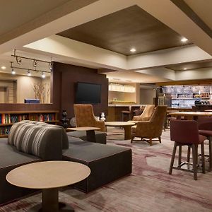 Courtyard By Marriott Champaign